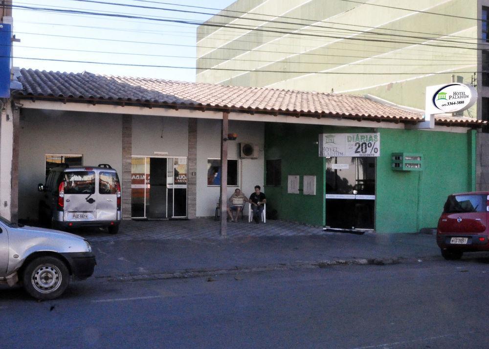 Paladium Hotel Cuiabá Buitenkant foto